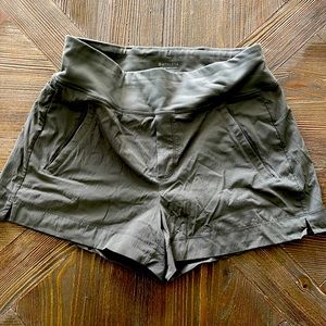 Athleta Trekkie North shorts